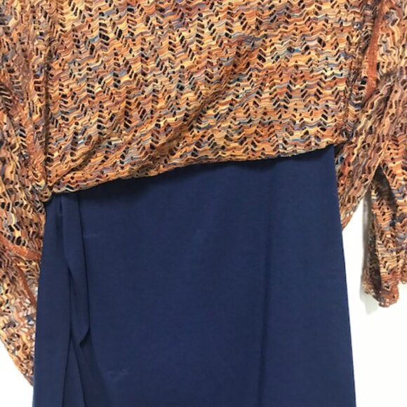 NEW Stunning One Live &Let Live Women 2 Pc Navy Tank w/Open Weaver Overlay. 1X - Picture 5 of 7